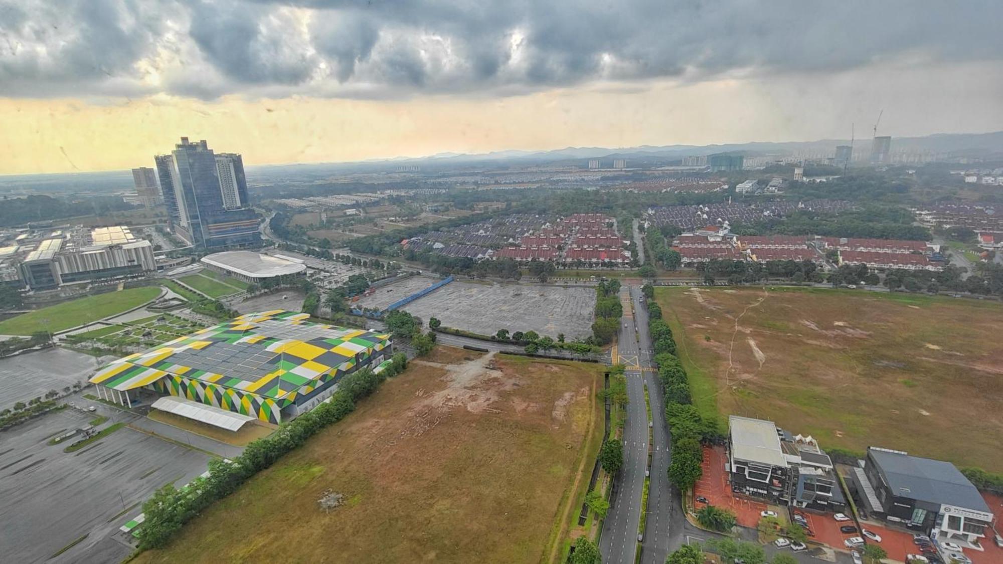 Apartment Sunsuria Forum Soho